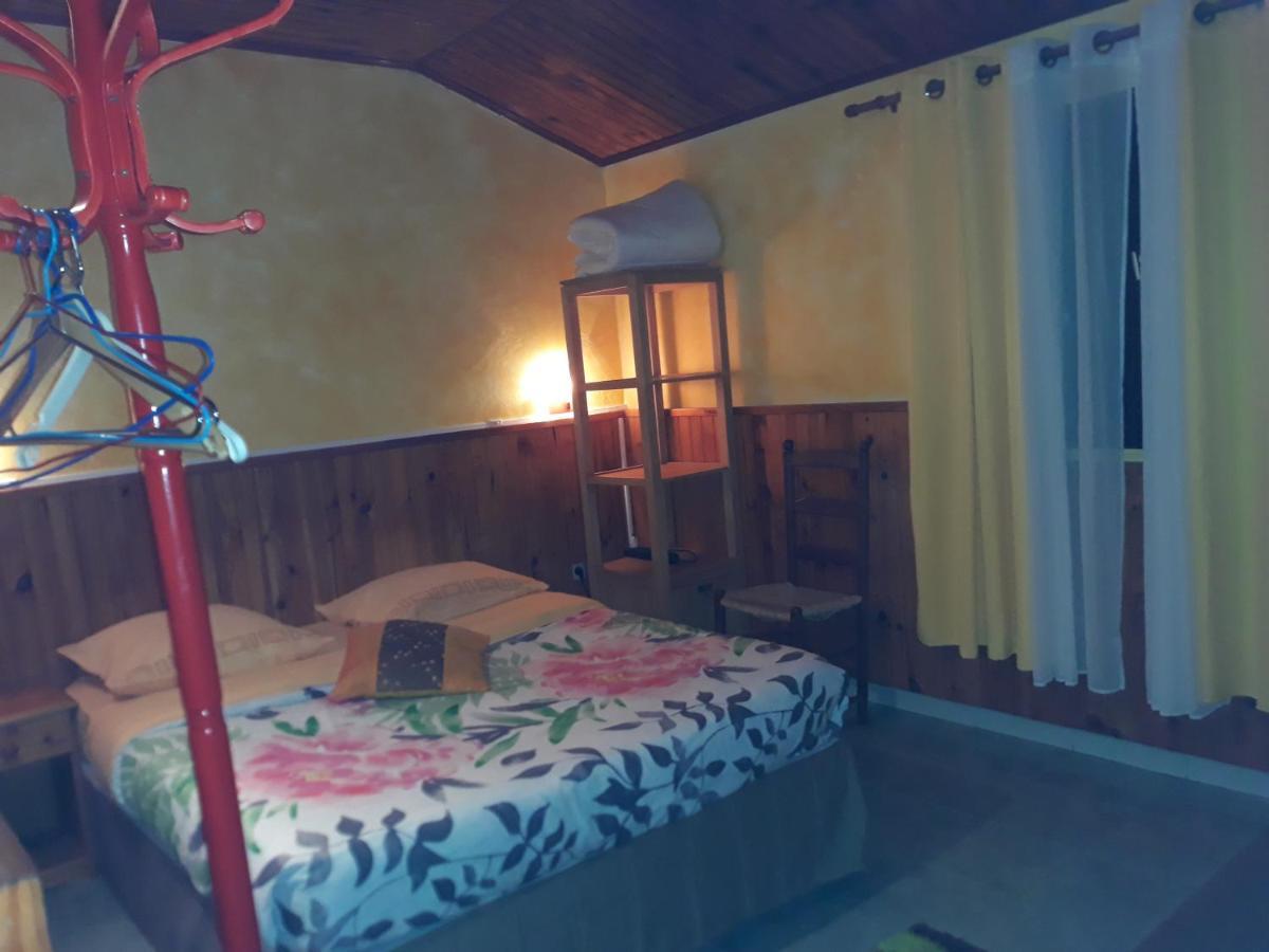 Petite Fleur De Lentilles Bed & Breakfast Cilaos Exterior photo